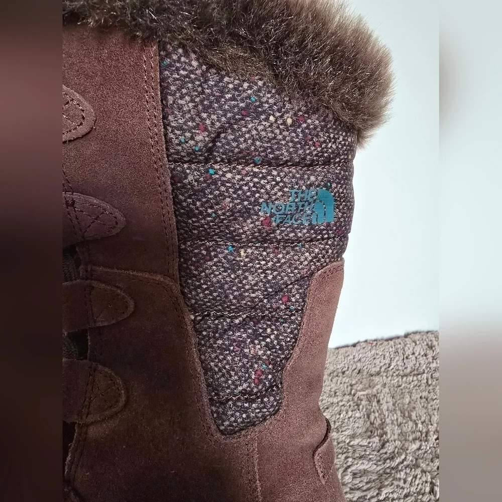 The North Face Brown Winter Boots with Fur Trim and Rubber Sole